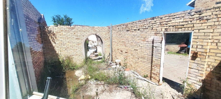 13 Bedroom Property for Sale in Bloemspruit Free State